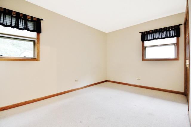 128 Wilshire Dr, Wheeling, IL 60090 photo 12
