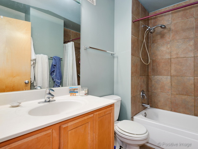 215 N Aberdeen St #404A, Chicago, IL 60607 photo 10