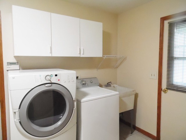 3901 Anne St, Mchenry, IL 60050 photo 17