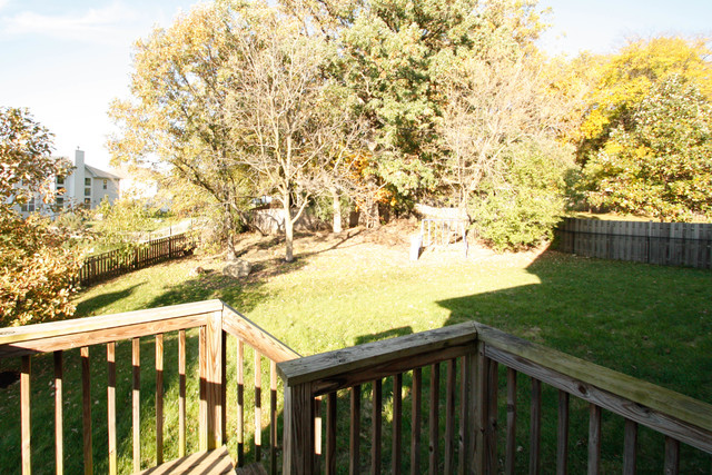 5814 Red Oak Dr, Hoffman Estates, IL 60192 photo 21