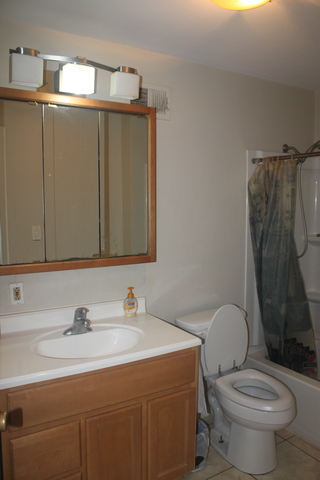 3908 Grove Ave, Mchenry, IL 60050 photo 7