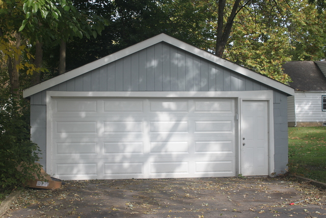 3908 Grove Ave, Mchenry, IL 60050 photo 8