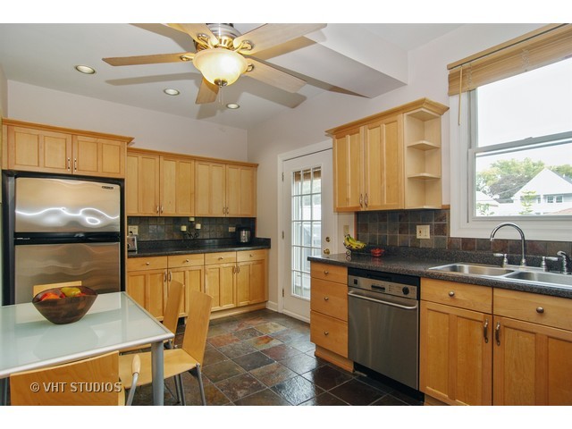 114 Lathrop Ave, Forest Park, IL 60130 photo 5