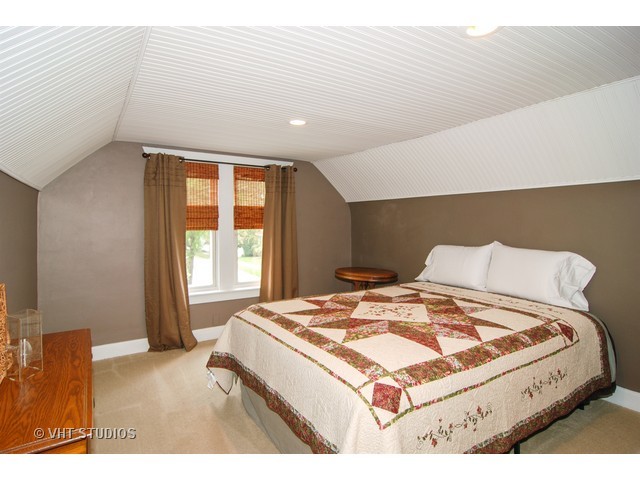 114 Lathrop Ave, Forest Park, IL 60130 photo 12