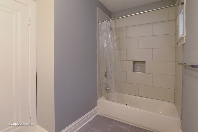 2316 N Parkside Ave, Chicago, IL 60639 photo 7