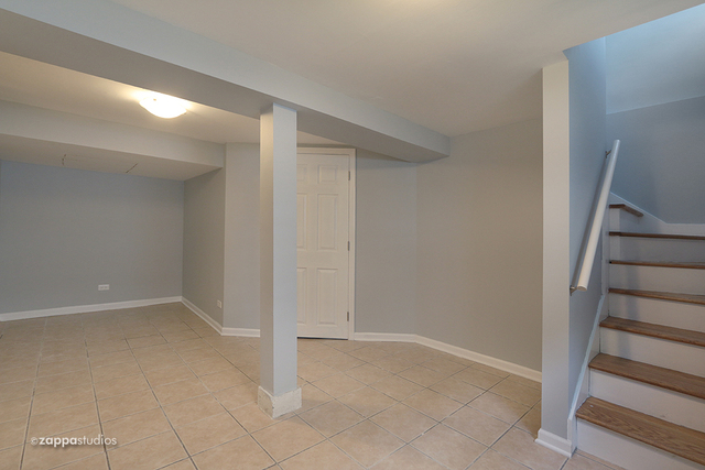 2316 N Parkside Ave, Chicago, IL 60639 photo 9