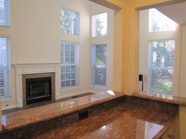 372 E Haver Hill Ct, Itasca, IL 60143 photo 4