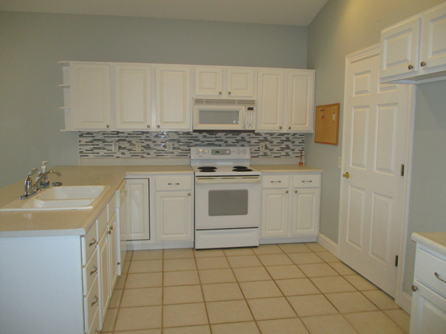 1012 31st St, Peru, IL 61354 photo 4