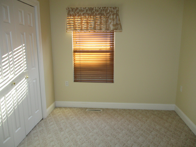 1012 31st St, Peru, IL 61354 photo 9