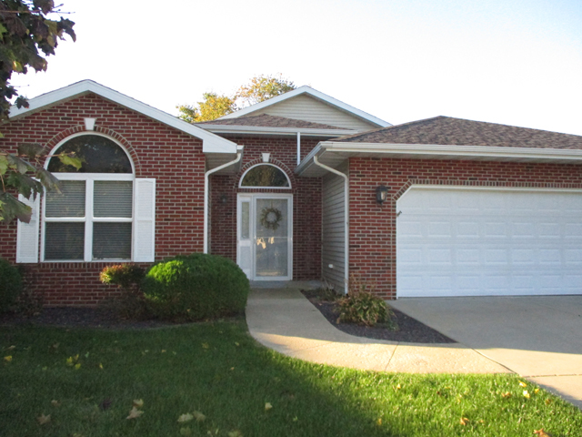 1012 31st St, Peru, IL 61354 photo 1