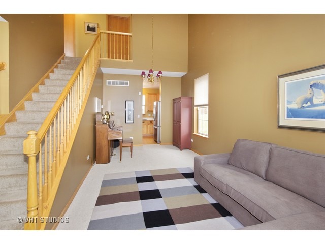 2205 Covington Ln, Plainfield, IL 60586 photo 3
