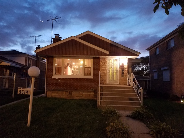 9614 S Normal Ave, Chicago, IL 60628 photo 3