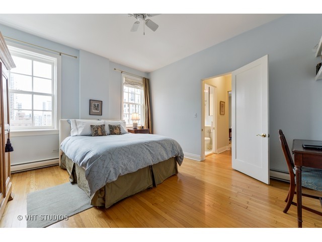 60 E Scott St #904, Chicago, IL 60610 photo 8