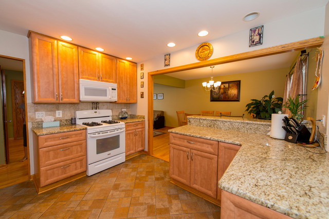 457 E Cherry Hill Dr, Addison, IL 60101 photo 10