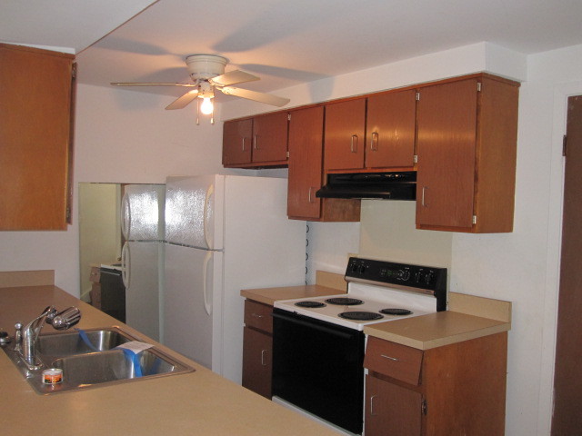 8901 Robin Dr #B, Des Plaines, IL 60016 photo 7