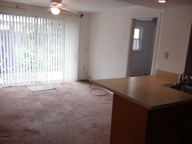 8901 Robin Dr #B, Des Plaines, IL 60016 photo 13