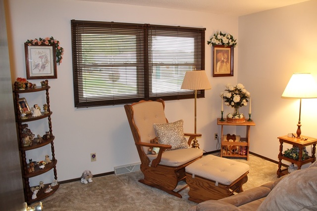 505 Elm St, Morrison, IL 61270 photo 4