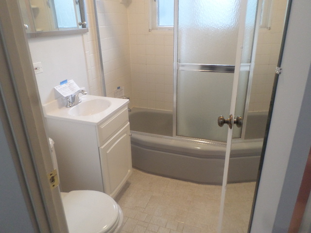 58 Hampton Rd, Montgomery, IL 60538 photo 7