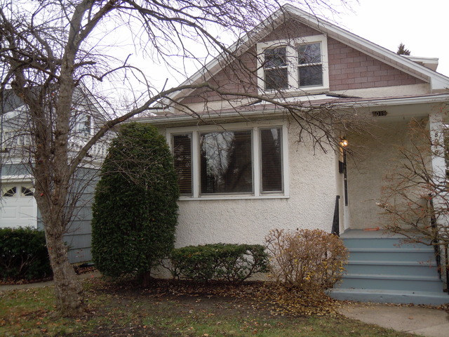 8019 44th Ct, Lyons, IL 60534 photo 2
