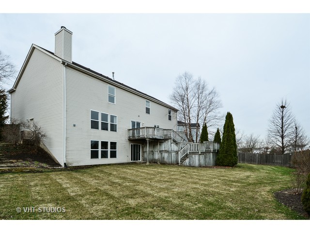 2432 Mckenzie Ct, Aurora, IL 60503 photo 11