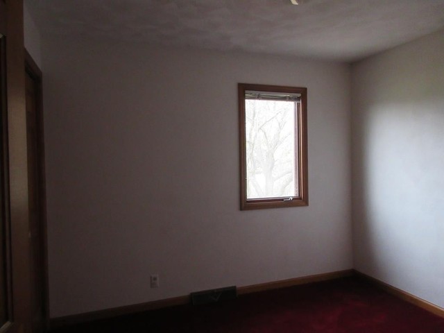 3917 Montclair Rd, Roscoe, IL 61073 photo 15