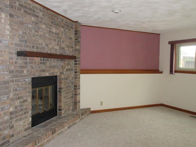 3917 Montclair Rd, Roscoe, IL 61073 photo 8