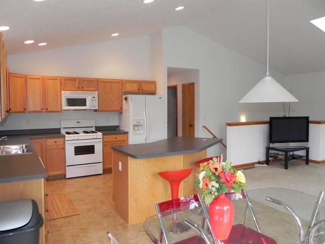1097 Drexel Rd, Davis, IL 61019 photo 13