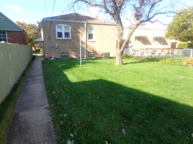 4145 Maple Ave, Stickney, IL 60402 photo 14