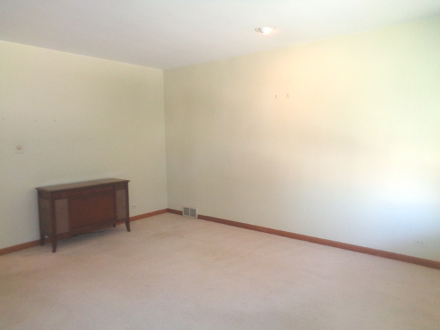4145 Maple Ave, Stickney, IL 60402 photo 4