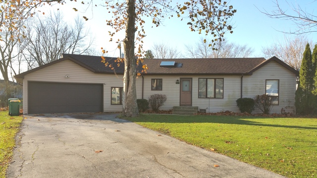 295 Trask St, Manhattan, IL 60442 photo 1