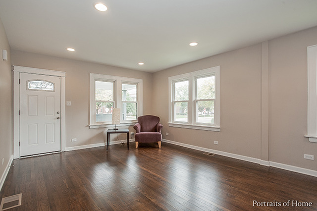 201 W School St, Villa Park, IL 60181 photo 4
