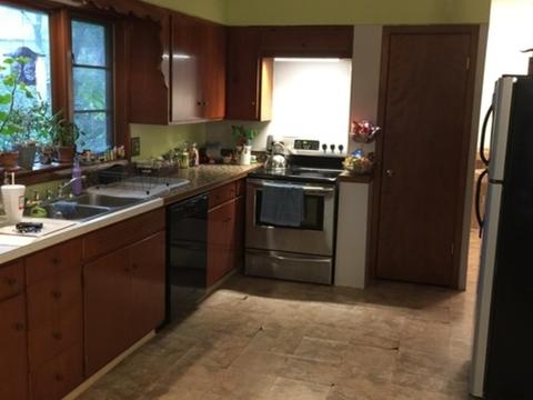 5 N135 Powis Rd, Wayne, IL 60184 photo 2