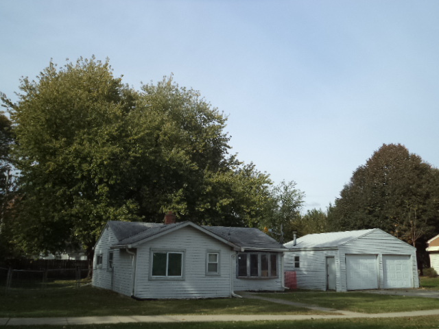 1213 7th Ave, Belvidere, IL 61008 photo 2
