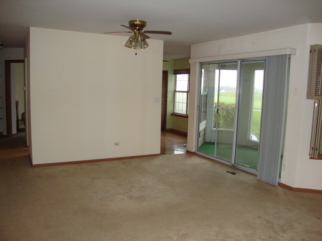 1156 Saint Andrews Ct, Algonquin, IL 60102 photo 3