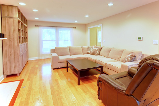 4206 Devonshire Ct, Northbrook, IL 60062 photo 3