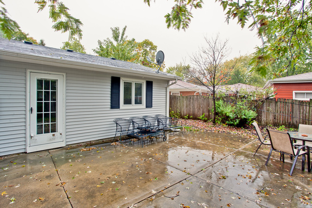217 E Wayne Pl, Wheeling, IL 60090 photo 24