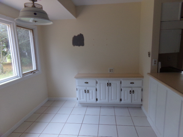 784 S Foley Ave, Kankakee, IL 60901 photo 6
