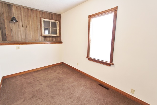 517 E Jackson St, Morris, IL 60450 photo 14