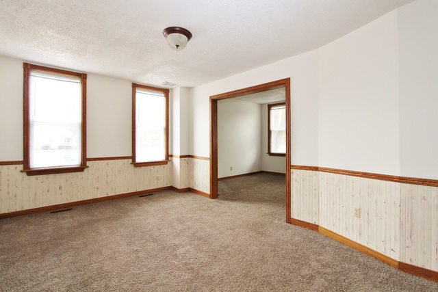 517 E Jackson St, Morris, IL 60450 photo 9