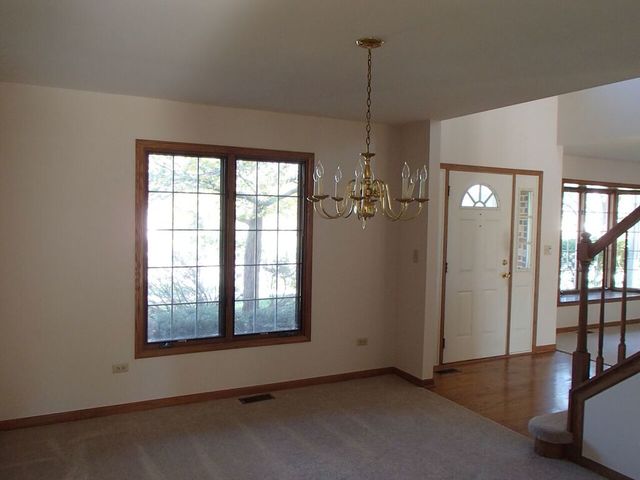 10335 Oconnell Ave, Mokena, IL 60448 photo 2