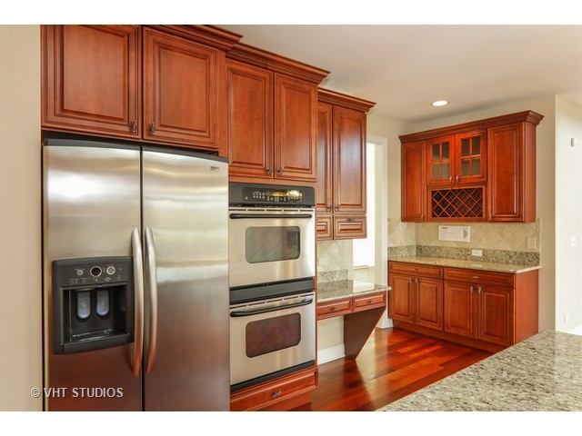 12909 Alpine Way, Plainfield, IL 60585 photo 9