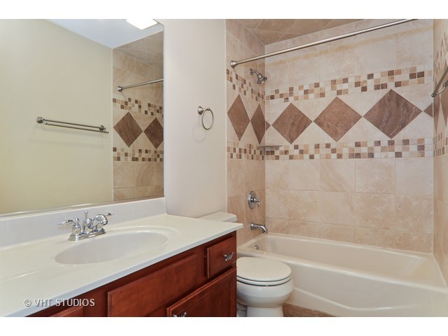 12909 Alpine Way, Plainfield, IL 60585 photo 17