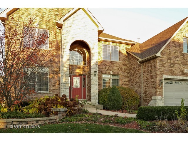 12909 Alpine Way, Plainfield, IL 60585 photo 2