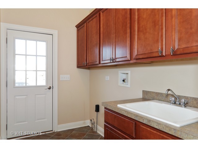 12909 Alpine Way, Plainfield, IL 60585 photo 12