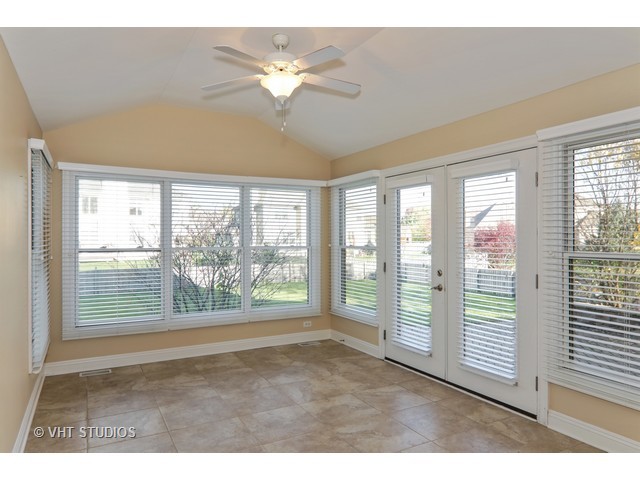 12909 Alpine Way, Plainfield, IL 60585 photo 10