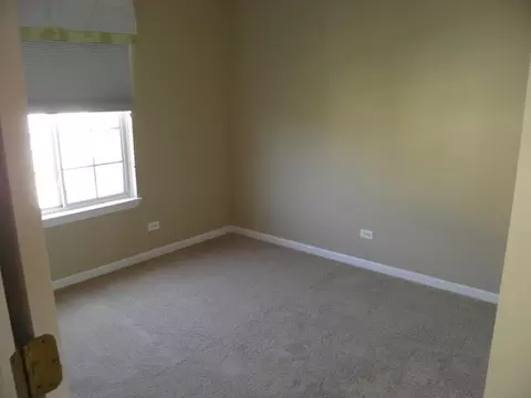 12 Cherbourg Ct, Wheeling, IL 60090 photo 12