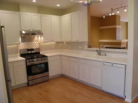 12 Cherbourg Ct, Wheeling, IL 60090 photo 3