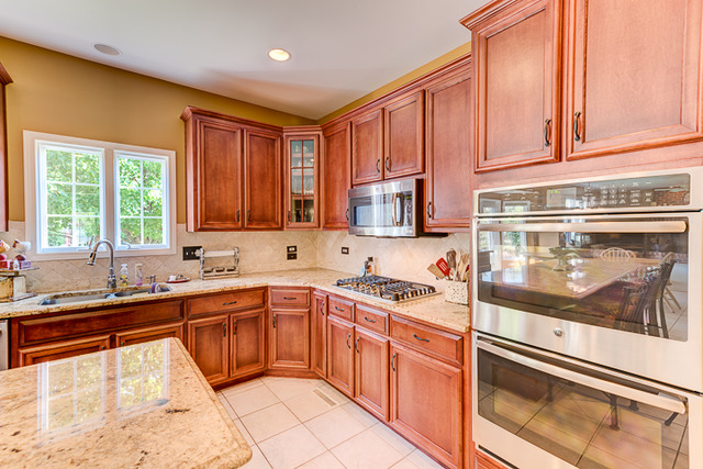 3836 Grassmere Rd, Naperville, IL 60564 photo 6