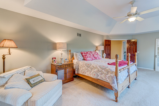 3836 Grassmere Rd, Naperville, IL 60564 photo 15