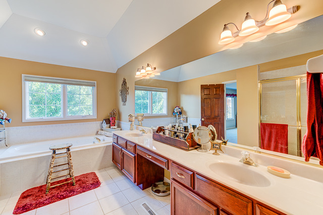 3836 Grassmere Rd, Naperville, IL 60564 photo 16